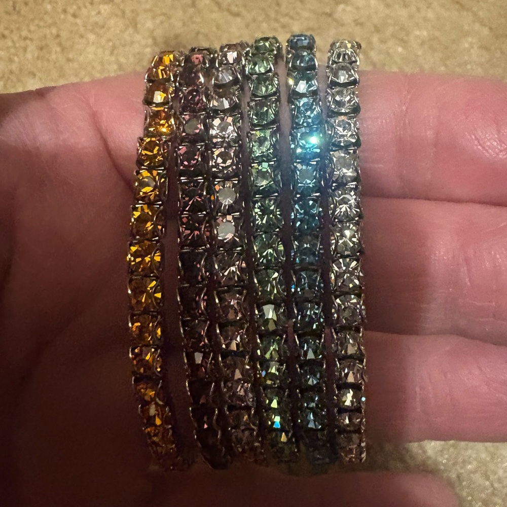 6 Elegant Green stretch Bracelet by Touchstone Crystal $20 each